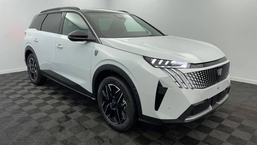 Aperçu du véhicule : Nouveau Hybrid 145 e-DCS6 GT Blanc Okénite avec 2470€ d'équipements inclus