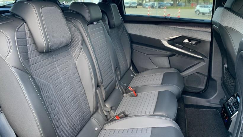 Aperçu du véhicule : Hybrid 145 e-DCS6 GT