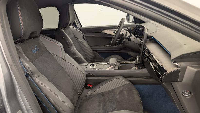 Aperçu du véhicule : hyper hybrid E-Tech 4x4 300 esprit Alpine