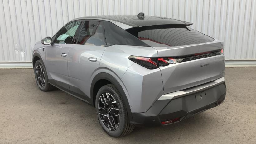 Aperçu du véhicule : 3008 Hybrid 145 e-DCS6 GT