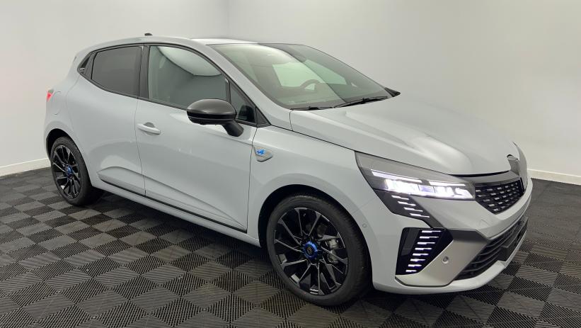 Aperçu du véhicule : TCe 90 ch Esprit Alpine Gris Schiste avec 1850€ d'équipements inclus