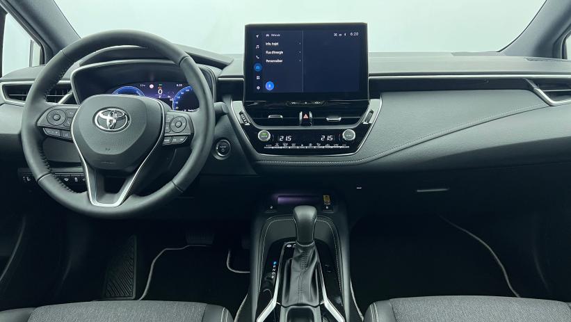 Aperçu du véhicule : Hybride 140ch Design Blanc Pur avec 1590€ d'équipements inclus