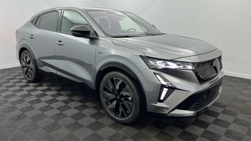 Aperçu du véhicule : E-Tech full hybrid 200 esprit Alpine Gris schiste - Toit Noir Etoilé avec 3150€ d'équipements inclus