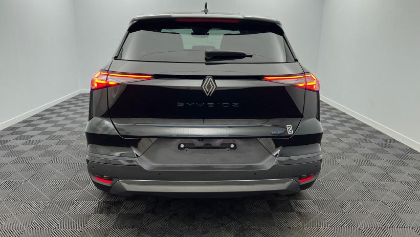 Aperçu du véhicule : E-Tech full hybrid 145 Esprit Alpine Noir Etoilé avec 2000€ d'équipements inclus