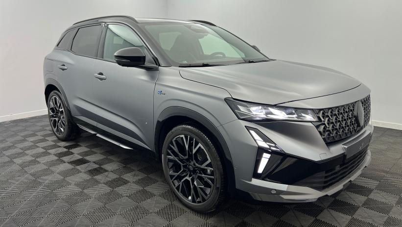 Aperçu du véhicule : full hybrid E-Tech 200 ch Esprit Alpine Gris Schiste Satin - Toit Noir Etoilé avec 5349€ d'équipements inclus