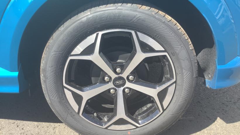 Aperçu du véhicule : PUMA 1.0 EcoBoost 125 ch mHEV S&S Powershift ST-Line