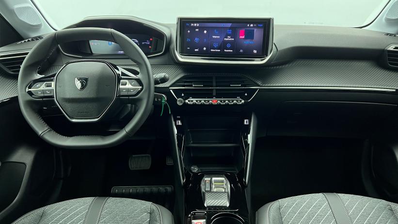 Aperçu du véhicule : Hybrid 145 e-DCS6 Allure Noir Perla Nera avec 950€ d'équipements inclus