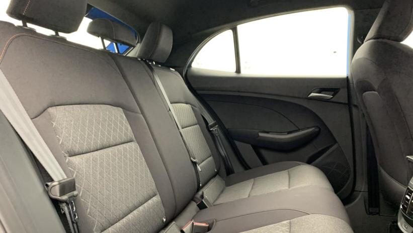 Aperçu du véhicule : 1.5 L Hybrid+ 195 ch Comfort