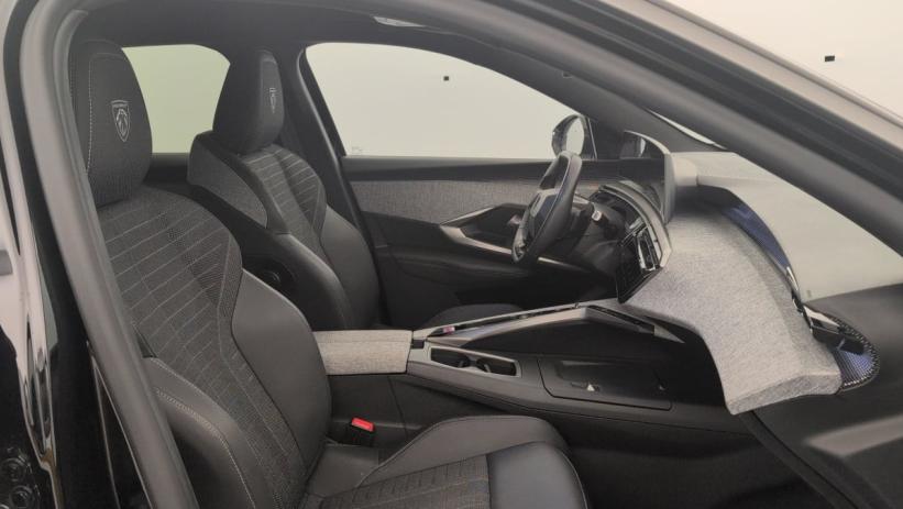 Aperçu du véhicule : Hybrid 145 e-DCS6 GT