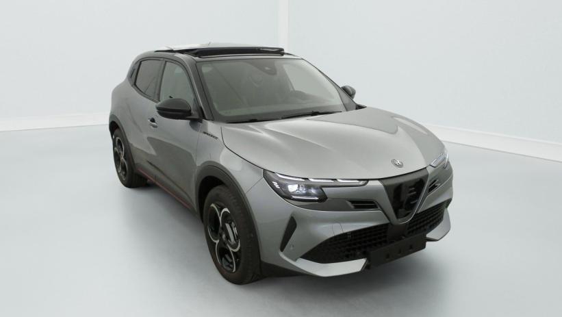 Aperçu du véhicule : 1.2 Ibrida 145 ch eDCT6 Speciale