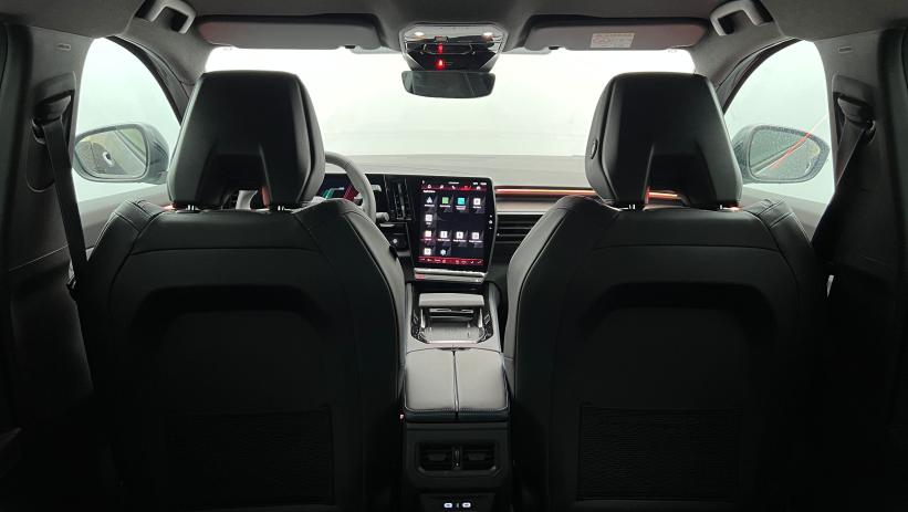 Aperçu du véhicule : E-Tech full hybrid 200 esprit Alpine Gris schiste - Toit Noir Etoilé avec 3150€ d'équipements inclus