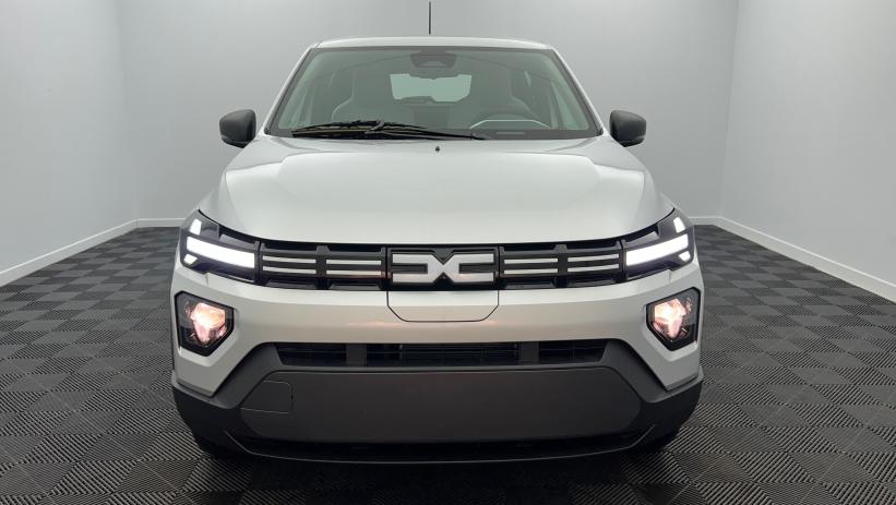 Aperçu du véhicule : 65 Expression Gris Eclair avec 1310€ d'équipements inclus