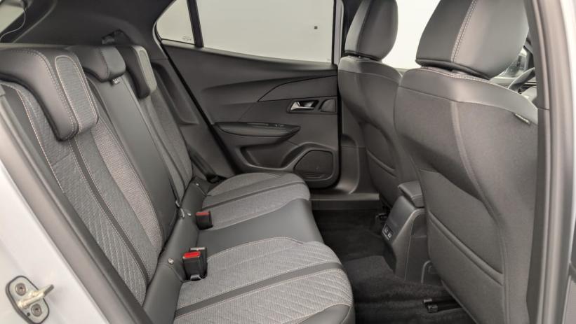 Aperçu du véhicule : 100 S S BVM6 Allure