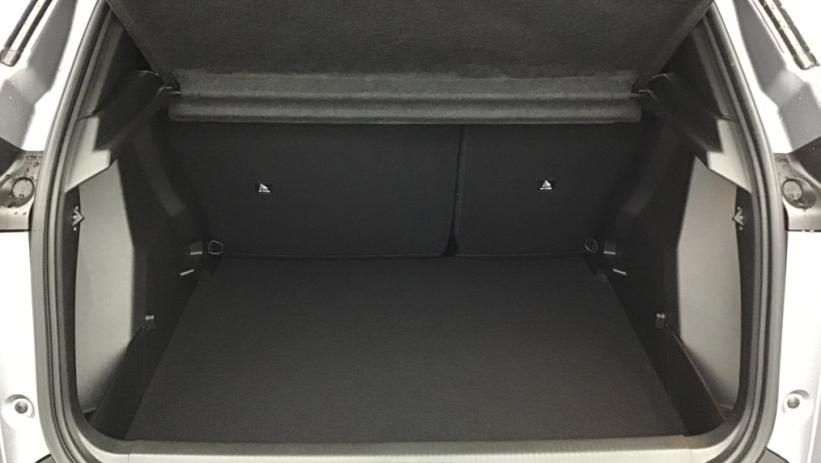 Aperçu du véhicule : 2008 100 S&S BVM6 Allure - 5P