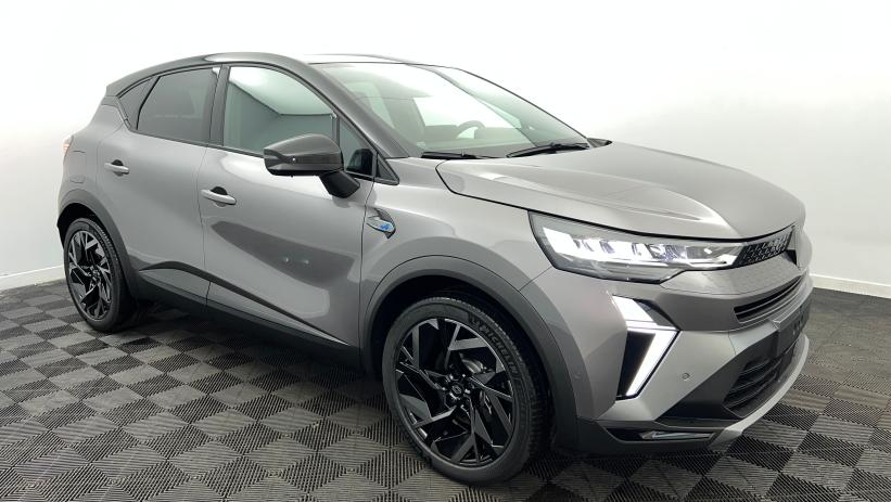 Aperçu du véhicule : E-Tech full hybrid 160 ch esprit Alpine Gris Cassiopée - Toit Noir Etoilé avec 1350€ d'équipements inclus