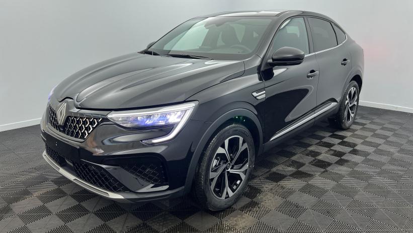 Aperçu du véhicule : E-Tech full hybrid 145 Techno Noir métal avec 1000€ d'équipements inclus