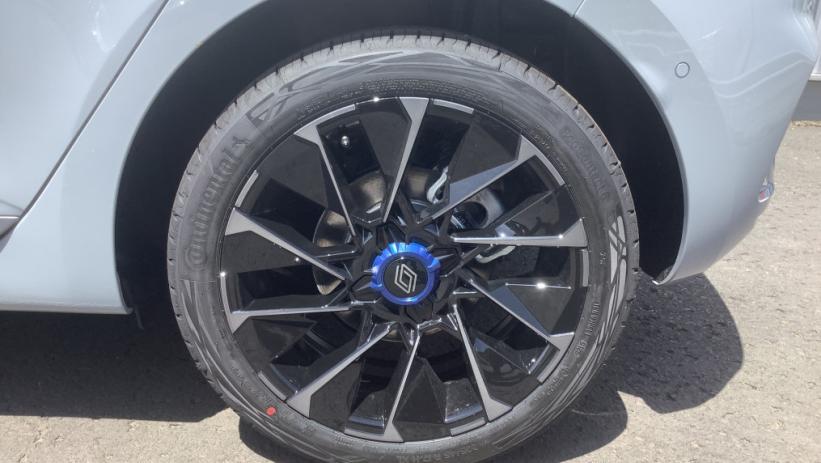 Aperçu du véhicule : CLIO V TCe 90 ch GSR2 Esprit Alpine