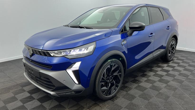 Aperçu du véhicule : E-Tech full hybrid 145 Esprit Alpine Bleu Iron avec 1700€ d'équipements inclus