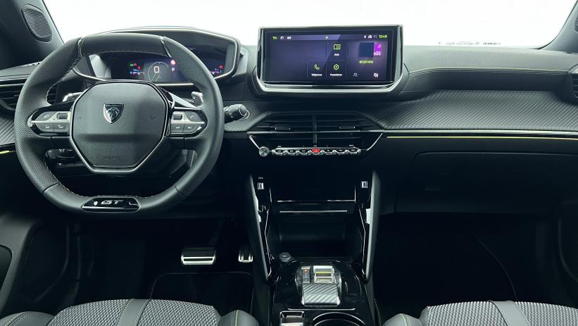 Aperçu du véhicule : PureTech 130 S&S EAT8 (Nouvelle courroie de distribution) GT Gris Artense avec 1400€ d'équipements inclus