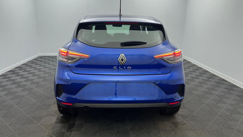 Aperçu du véhicule : Blue dCi 100 Evolution Bleu Iron avec 1950€ d'équipements inclus