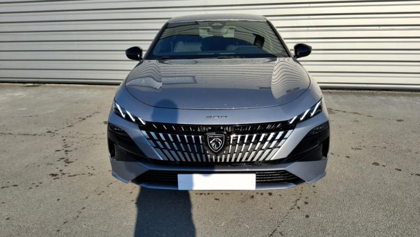 Aperçu du véhicule : 308 Hybrid 145 e-DCS6 GT