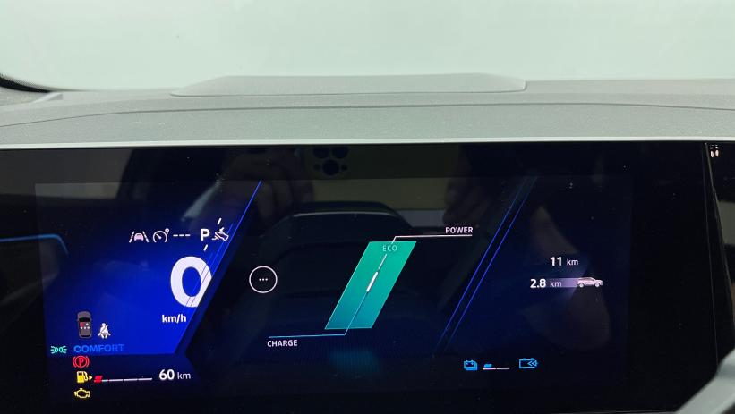 Aperçu du véhicule : full hybrid E-Tech 200 ch Esprit Alpine Gris Schiste - Toit Noir Etoilé avec 3549€ d'équipements inclus