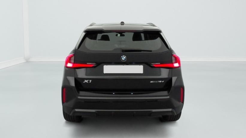 Aperçu du véhicule : SDRIVE 18D 150CH DKG7 M SPORT