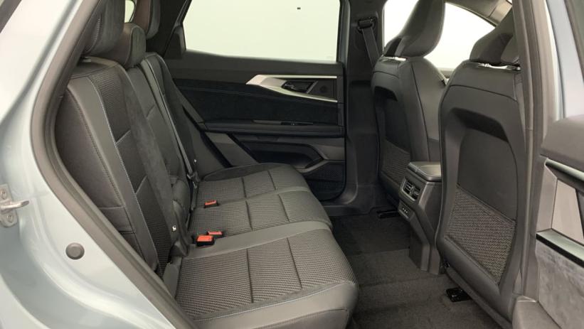 Aperçu du véhicule : FULL HYBRID E-TECH 200 CH 7PL ESPRIT ALPINE